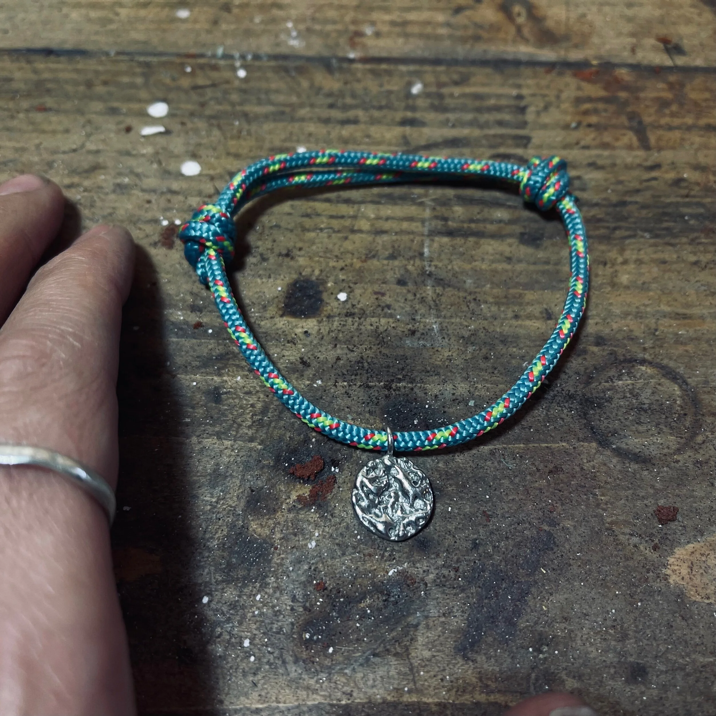 90717F0D-1405-44F1-B72F-107885C51006