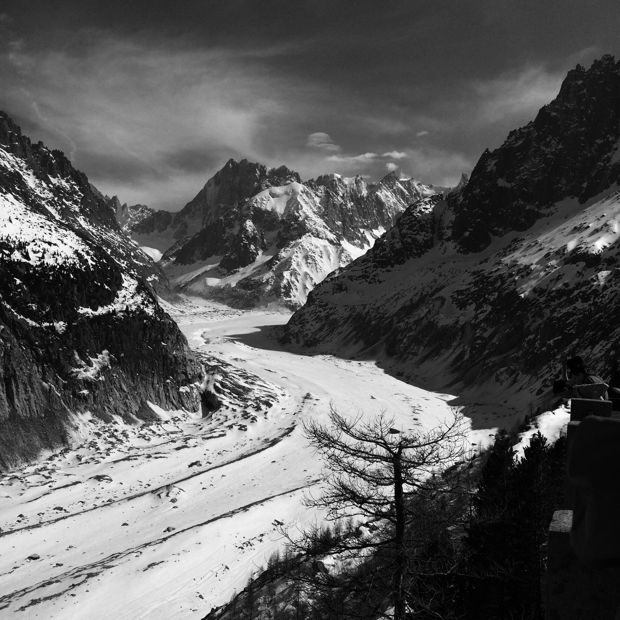 The Mer de Glac&eacute;, The Sea of Ice, Chamonix.
circa Spring, 2015.

Lost in the frozen beauty of the Mer de Glac&eacute; 🏔 

Nature's masterpiece carved by time and ice. Every crack and crevasse tells a story of resilience.

Shop the worlds only