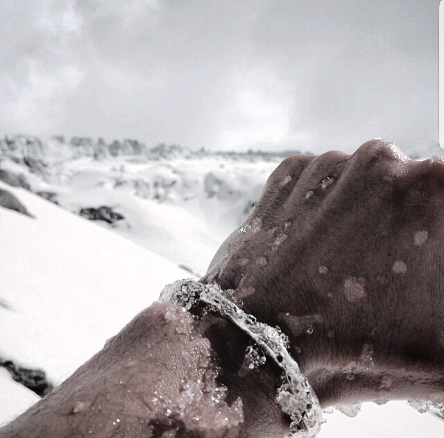 Cast from the surface of an ancient glacier. 

The only jewellery formed by mountains and glaciers 🗻

#glaciers #nature #mountains #mountainhiking #mountainclimbing #climbingadventure #climbingadventures