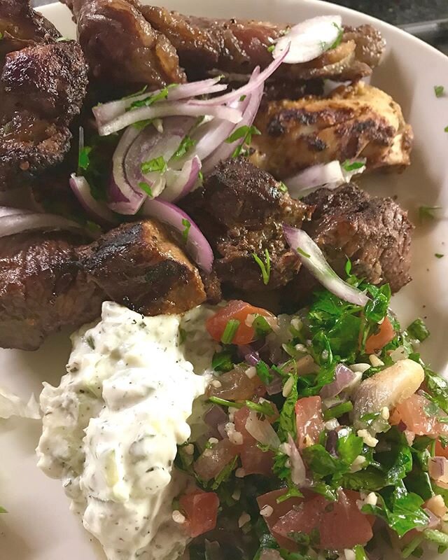 Mixed Grill, one of our most popular dishes..... fantastic with spanakopita and falafels. Add on a Greek salad and some dips for a perfect Saturday night authentic Greek cuisine restaurant quality takeaway. 💕🇬🇷❤️🇬🇷 #RetsinaLondon #retsina #mixed