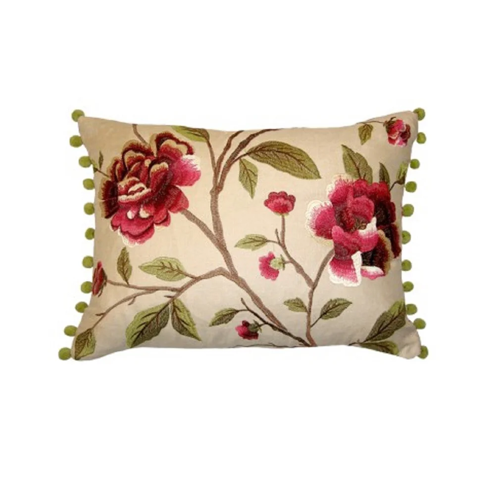 Arezzo red cream.jpg