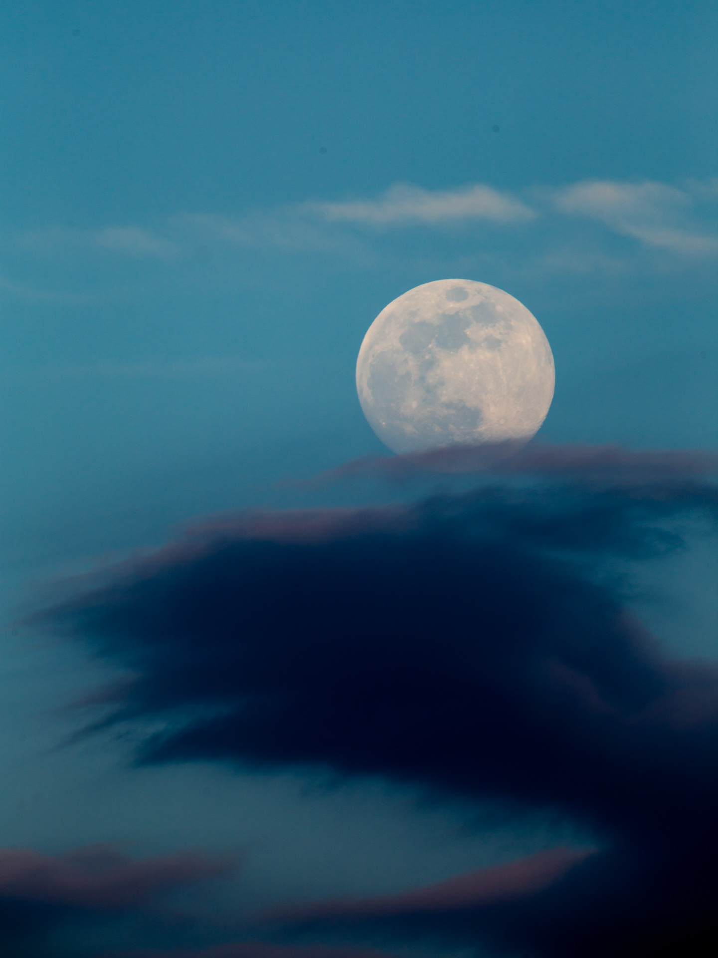 Moon Rise | 20190517 1945 E:38.96x77.00@84m