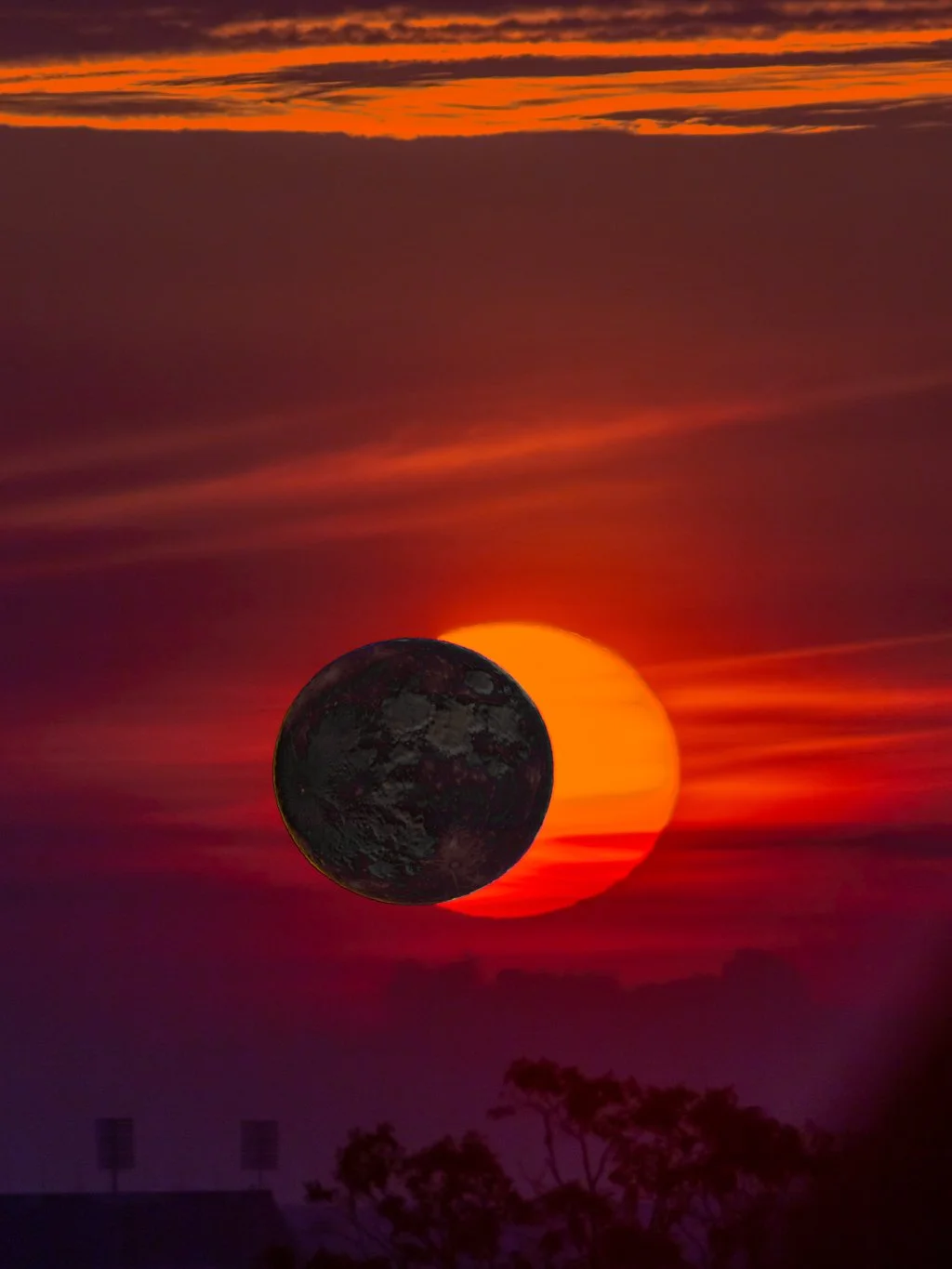 \ Partial Solar Eclipse \