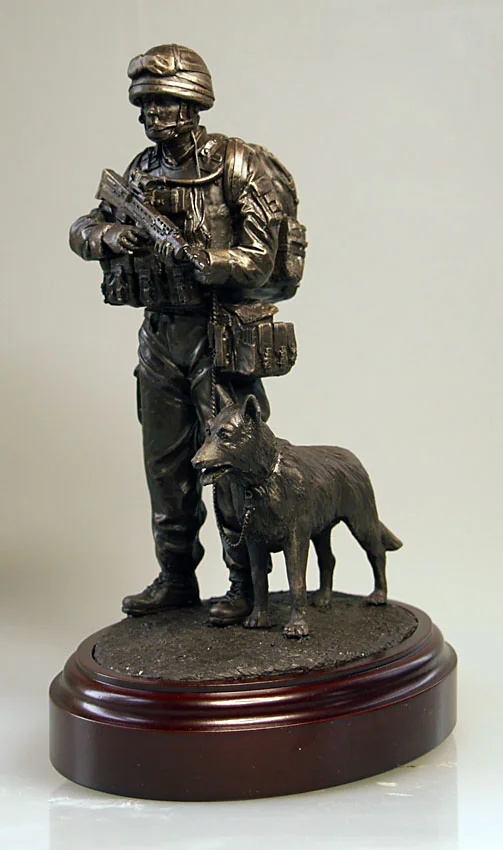 Dog-hldr-osprey-2.jpg