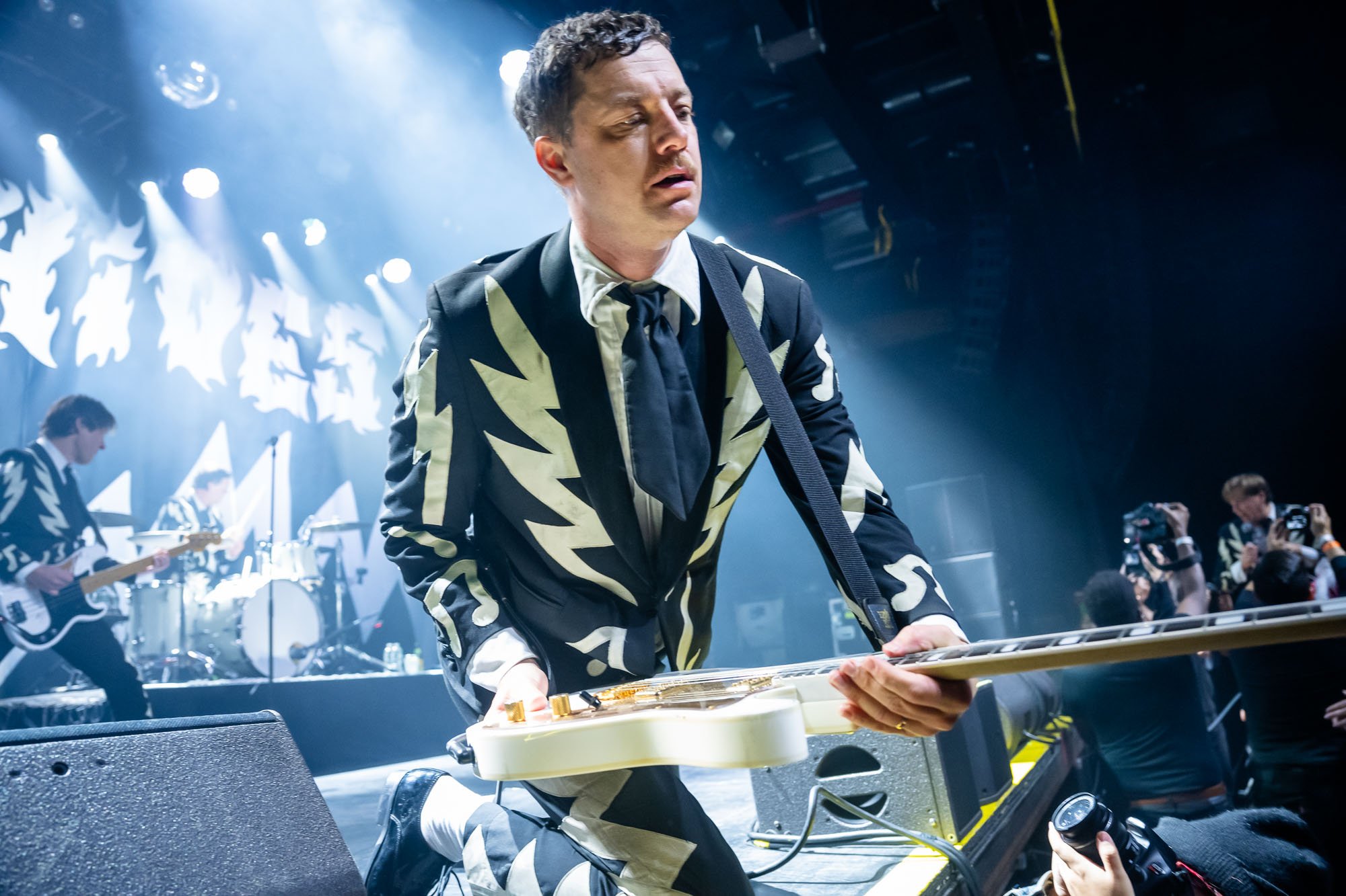 3-The-Hives-by-Edwina-Hay-9968.jpg