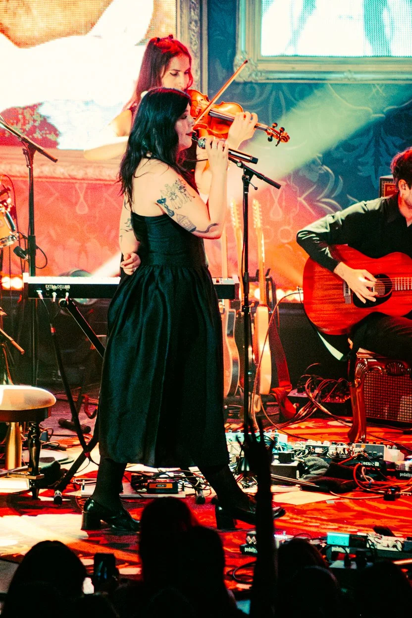 Manon POTHIN-manoncphoto_LucyDacus_20250625_018.jpg
