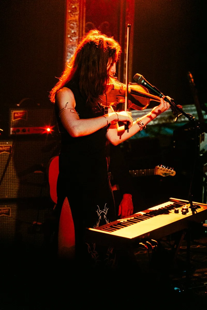 Manon POTHIN-manoncphoto_LucyDacus_20250625_024.jpg
