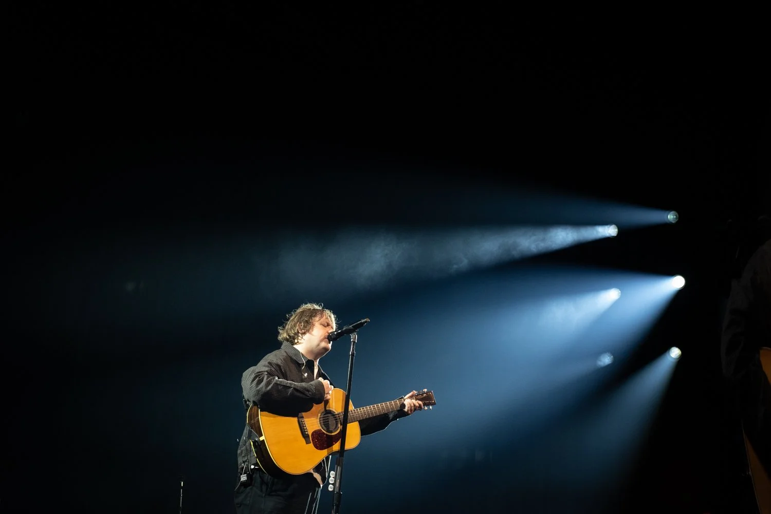 Lewis Capaldi-16.jpg