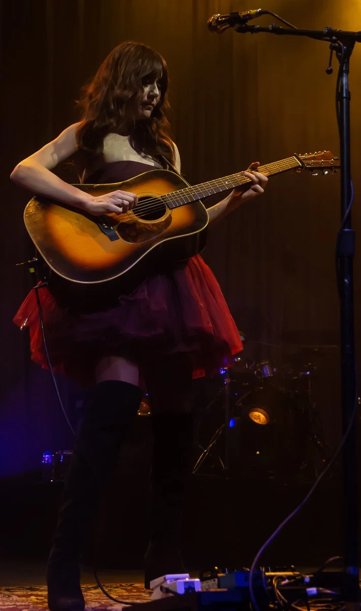 Molly Tuttle-24.jpg