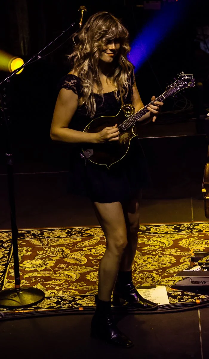 Molly Tuttle-39.jpg