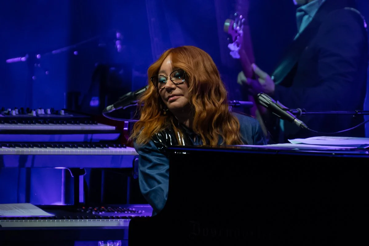 Tori Amos-3.jpg
