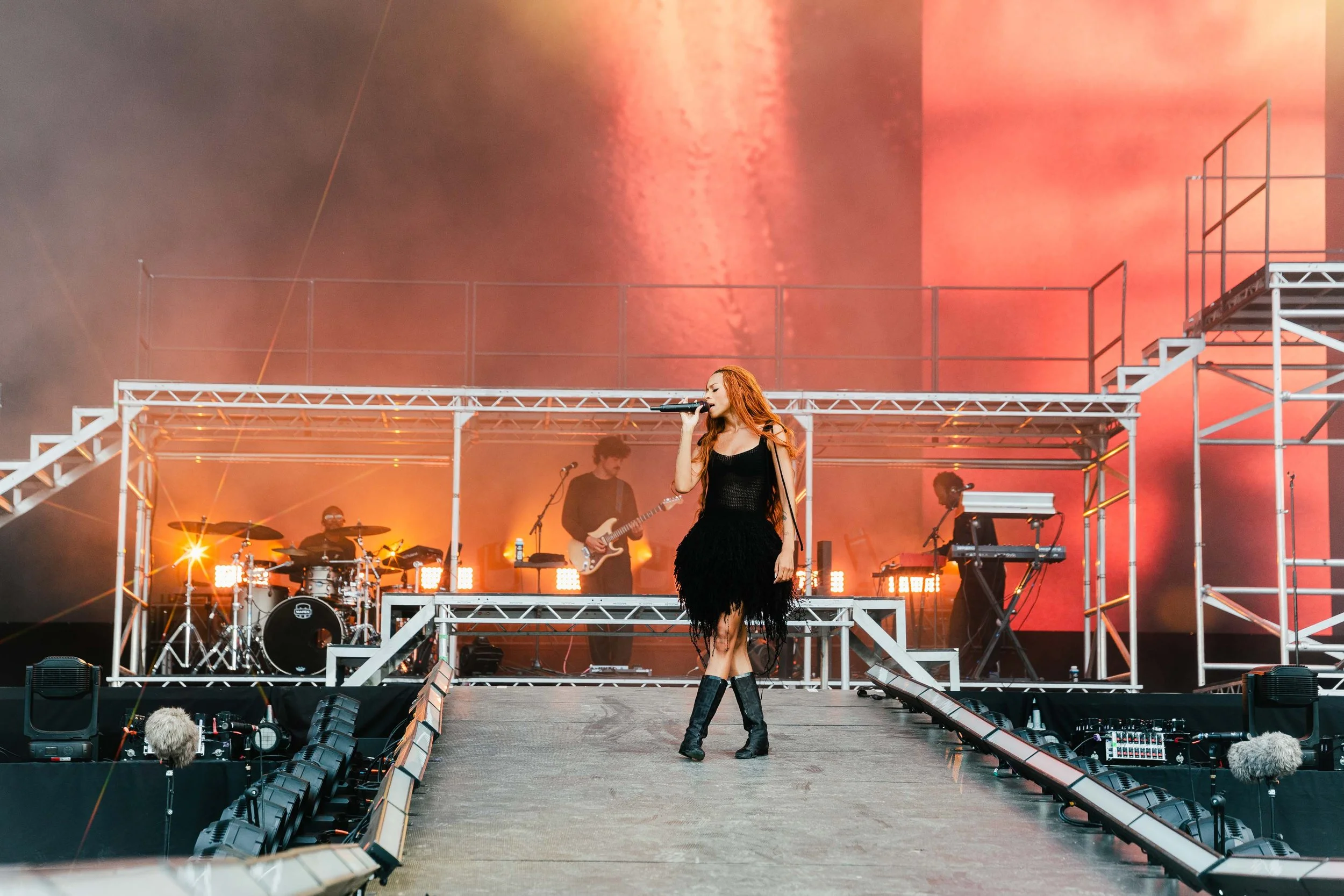 Manon POTHIN-manoncphoto_RES-Ravyn Lenae_20260826_005.jpg