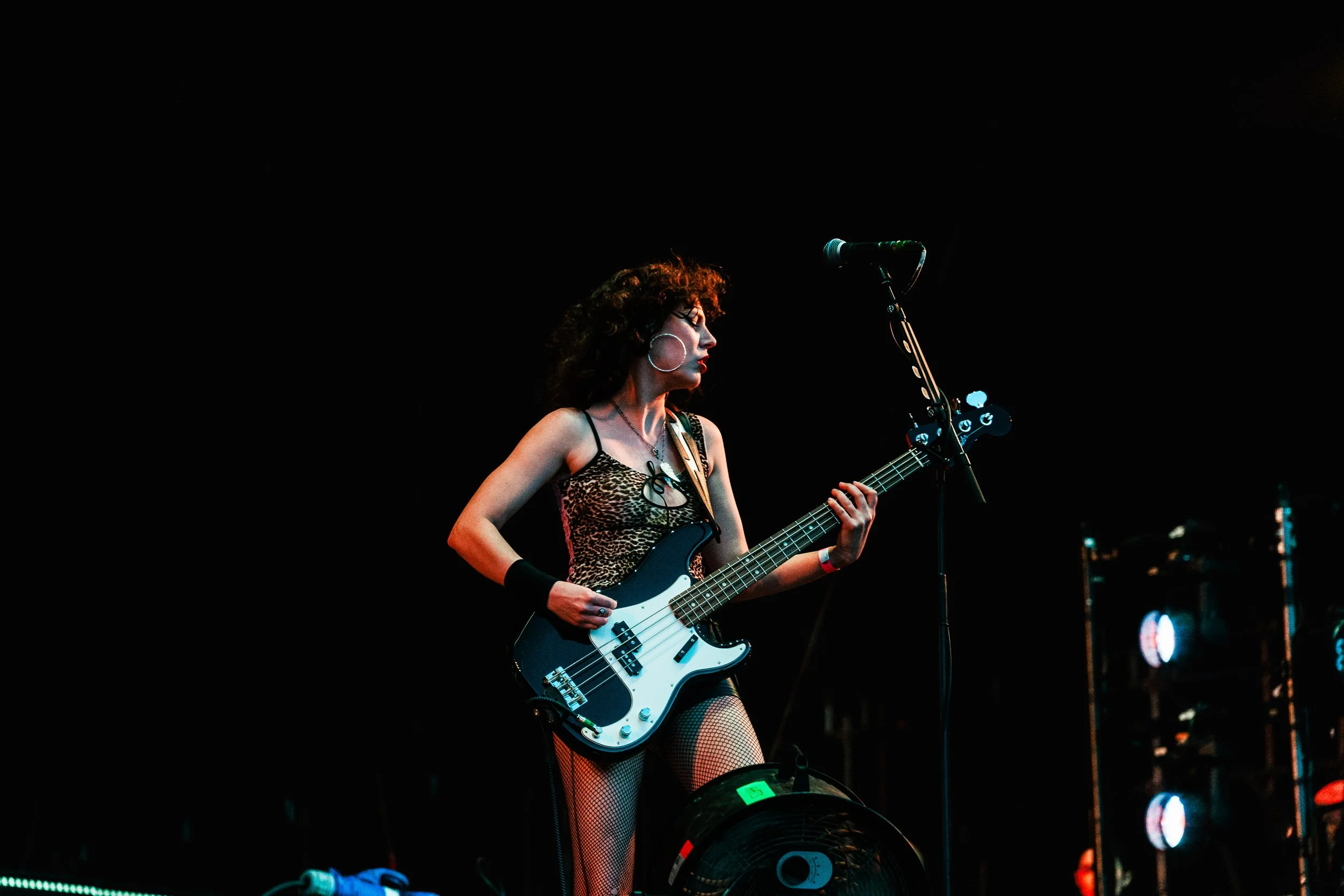 Manon POTHIN-manoncphoto_RES-Amyl and the Sniffers_20260829_004.jpg