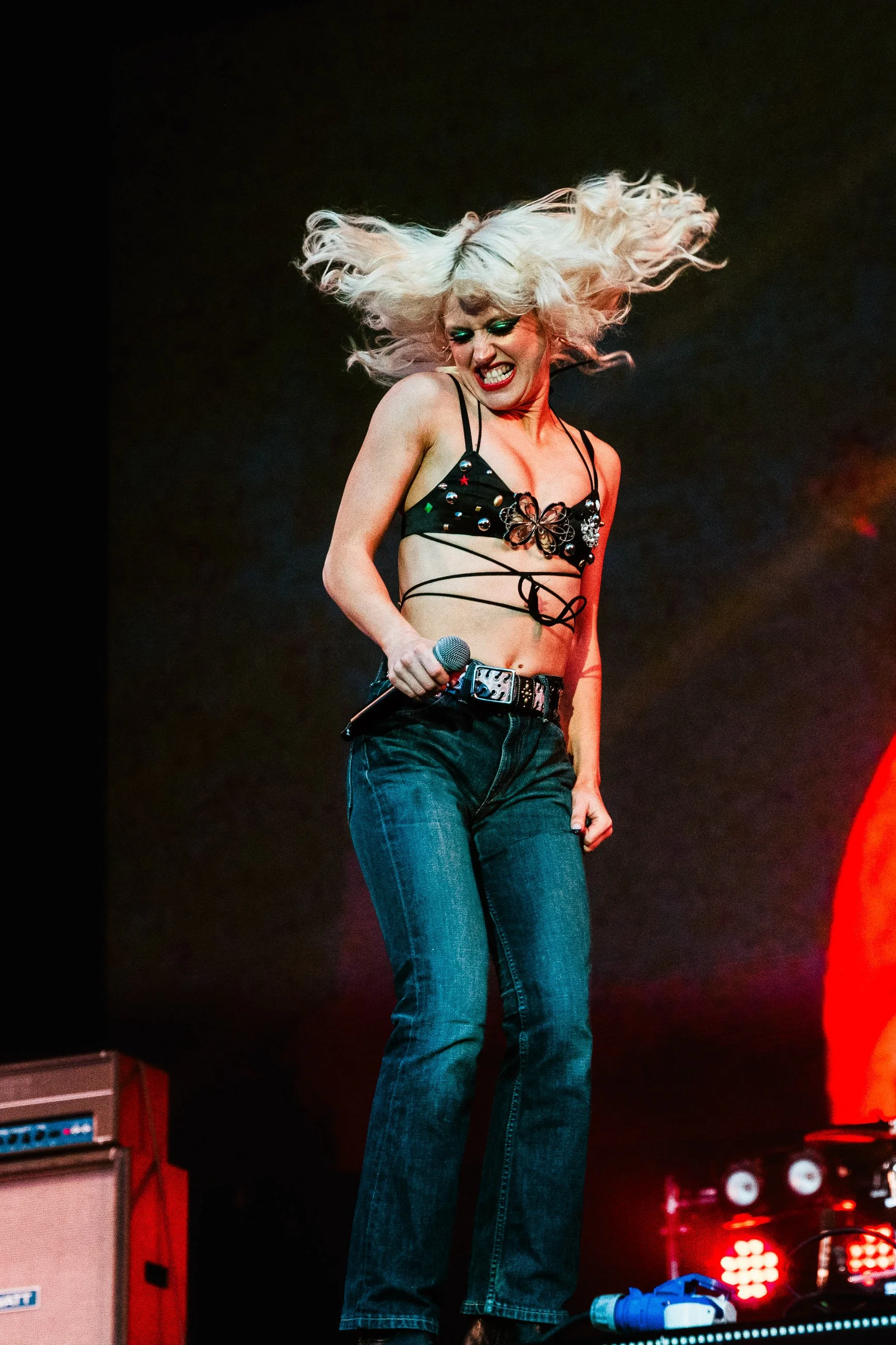 Manon POTHIN-manoncphoto_RES-Amyl and the Sniffers_20260829_011.jpg