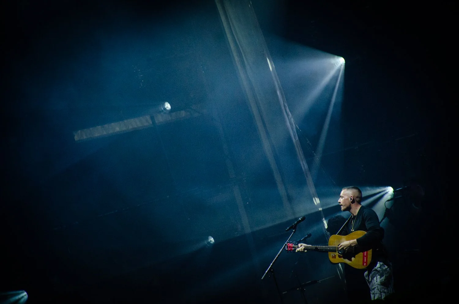 Dermot Kennedy-41.jpg