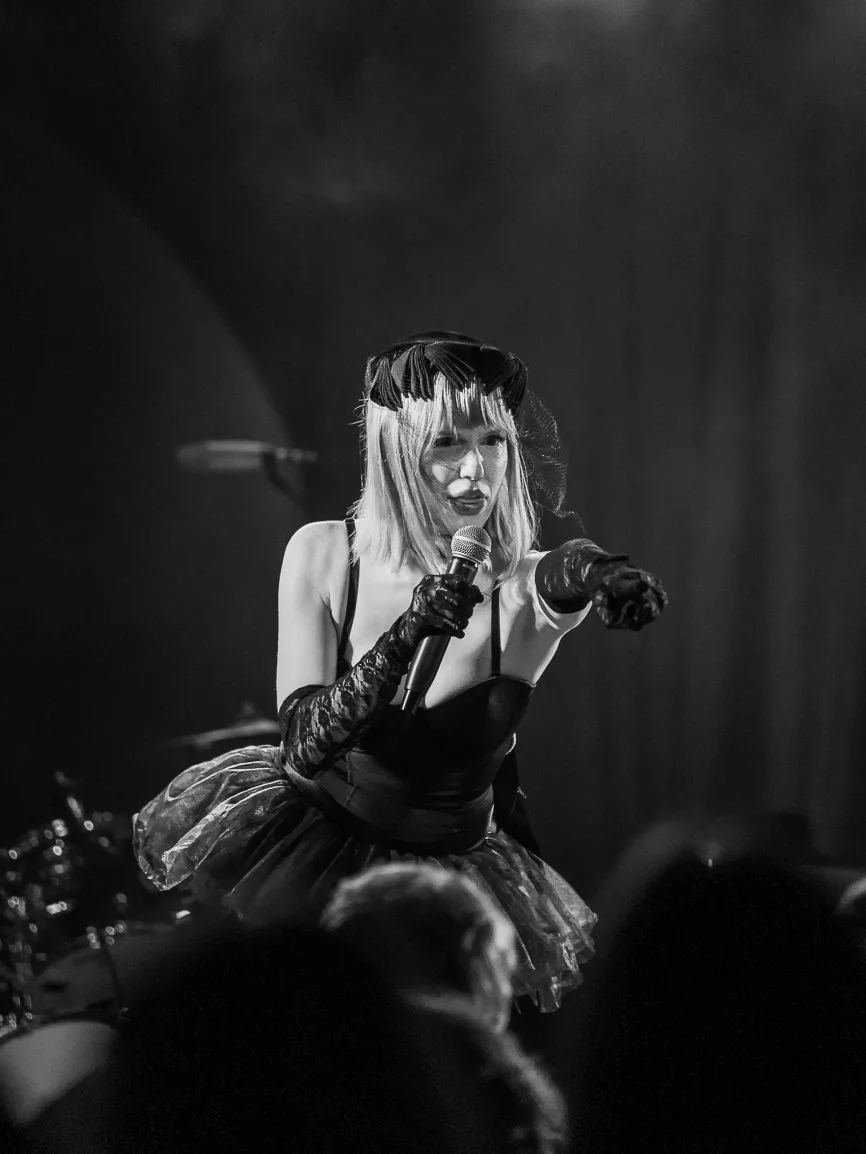 Madeline-04454-CHALL.jpg