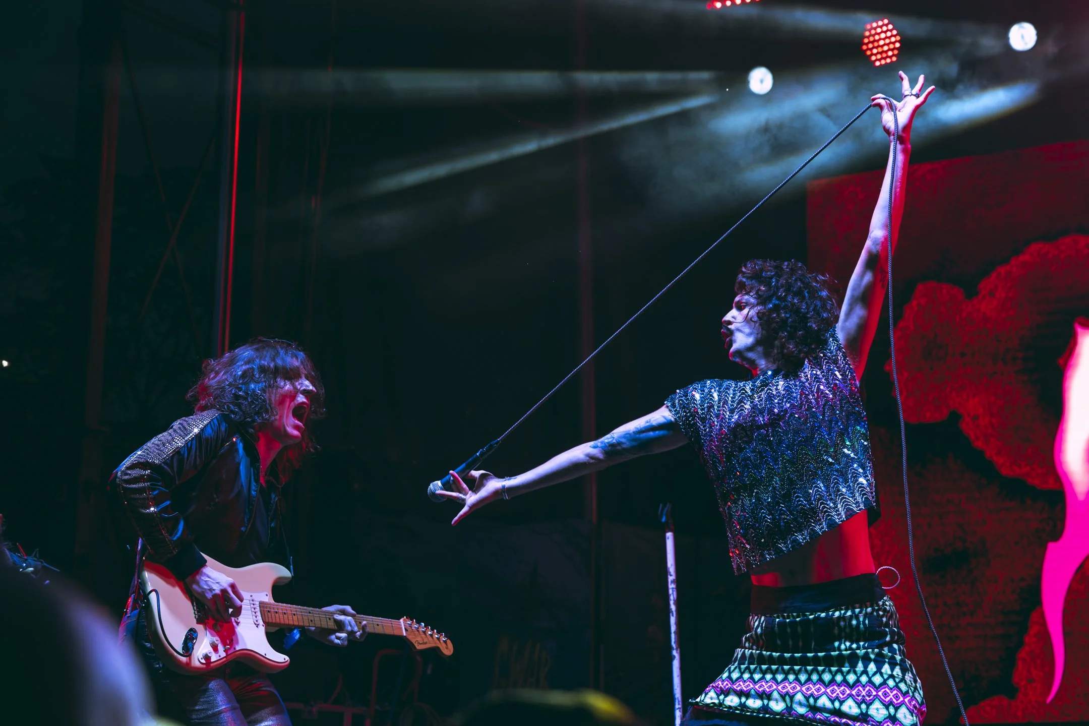 Foxy Shazam-4.jpg