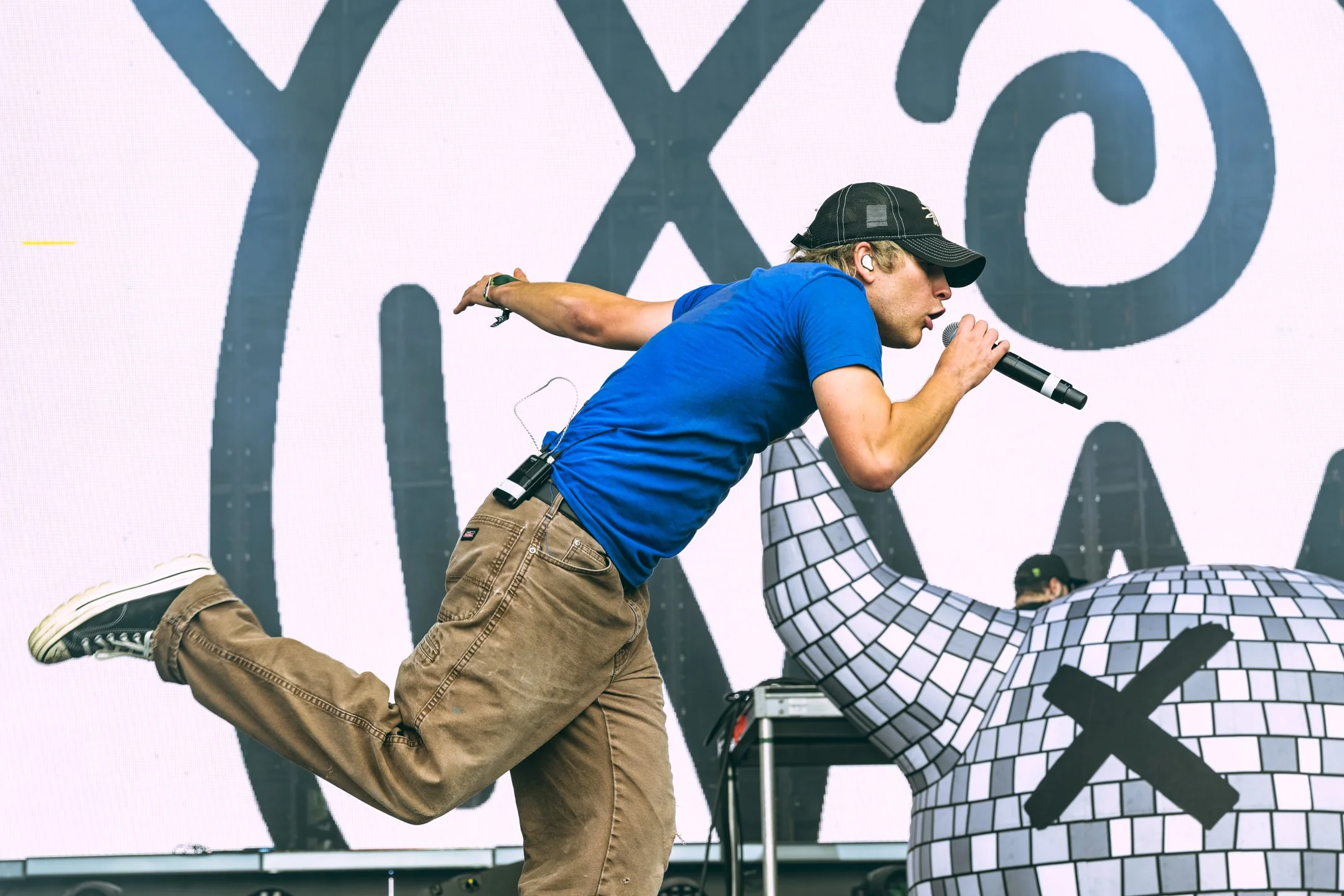 Joey Valence & Brae-7.jpg