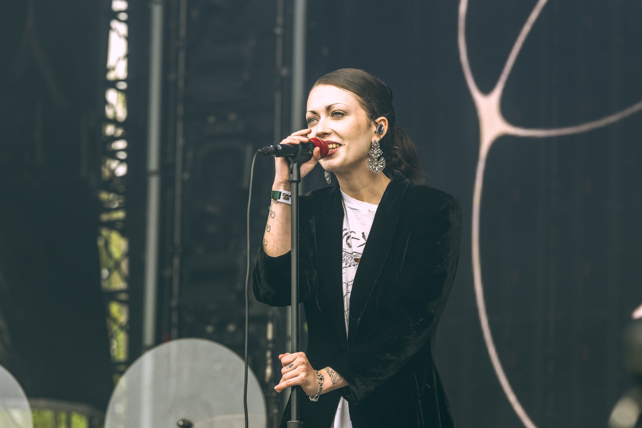 Violet Grohl-2.jpg