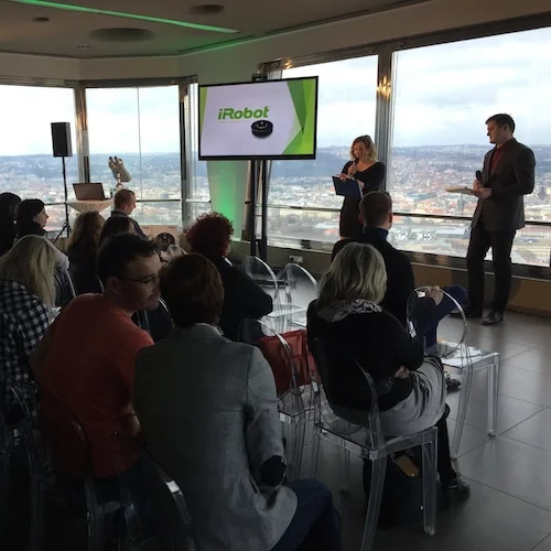 iRobot (CM) | public relation
