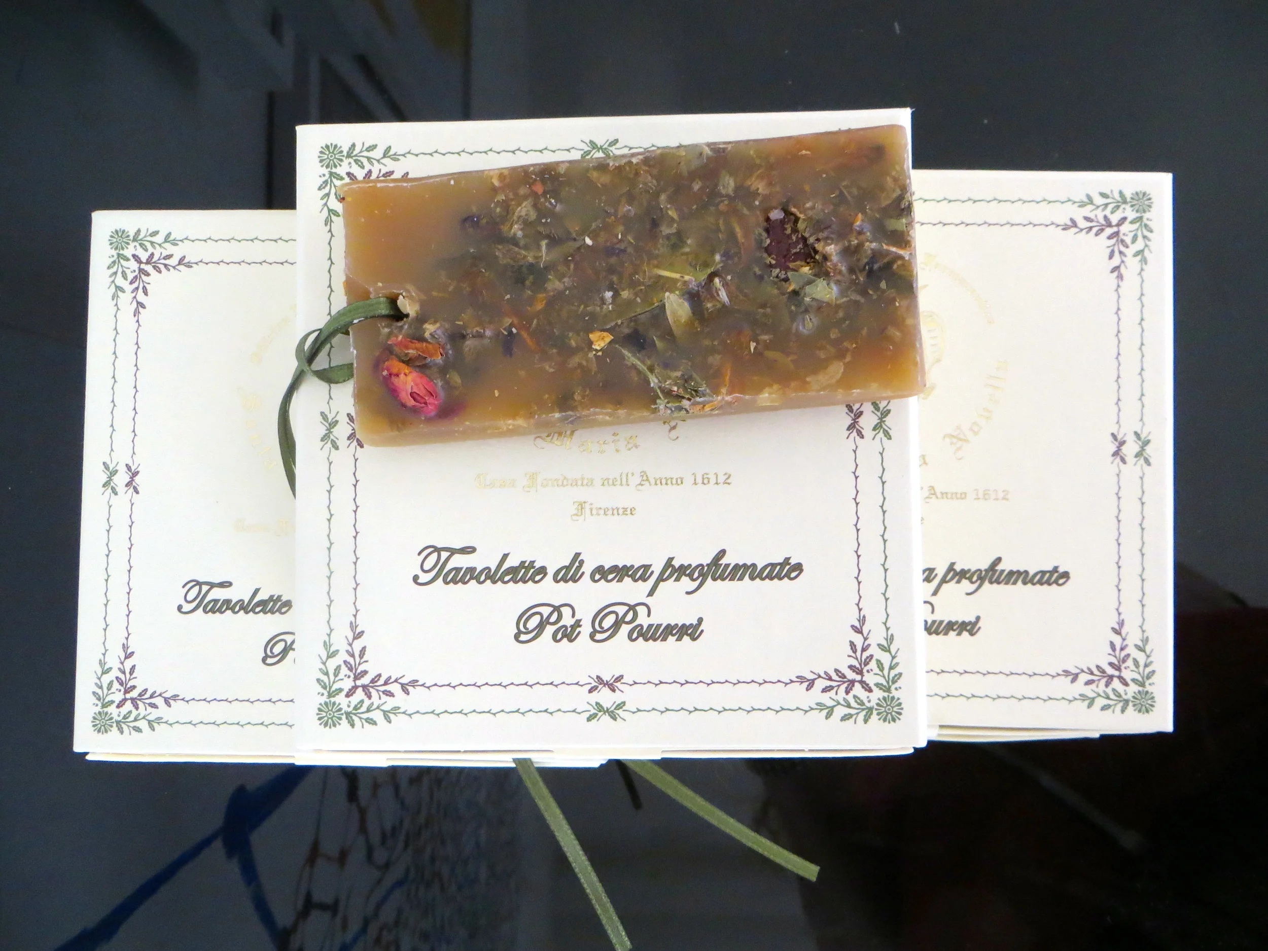 POT POURRI Wax Tablets (box of two)