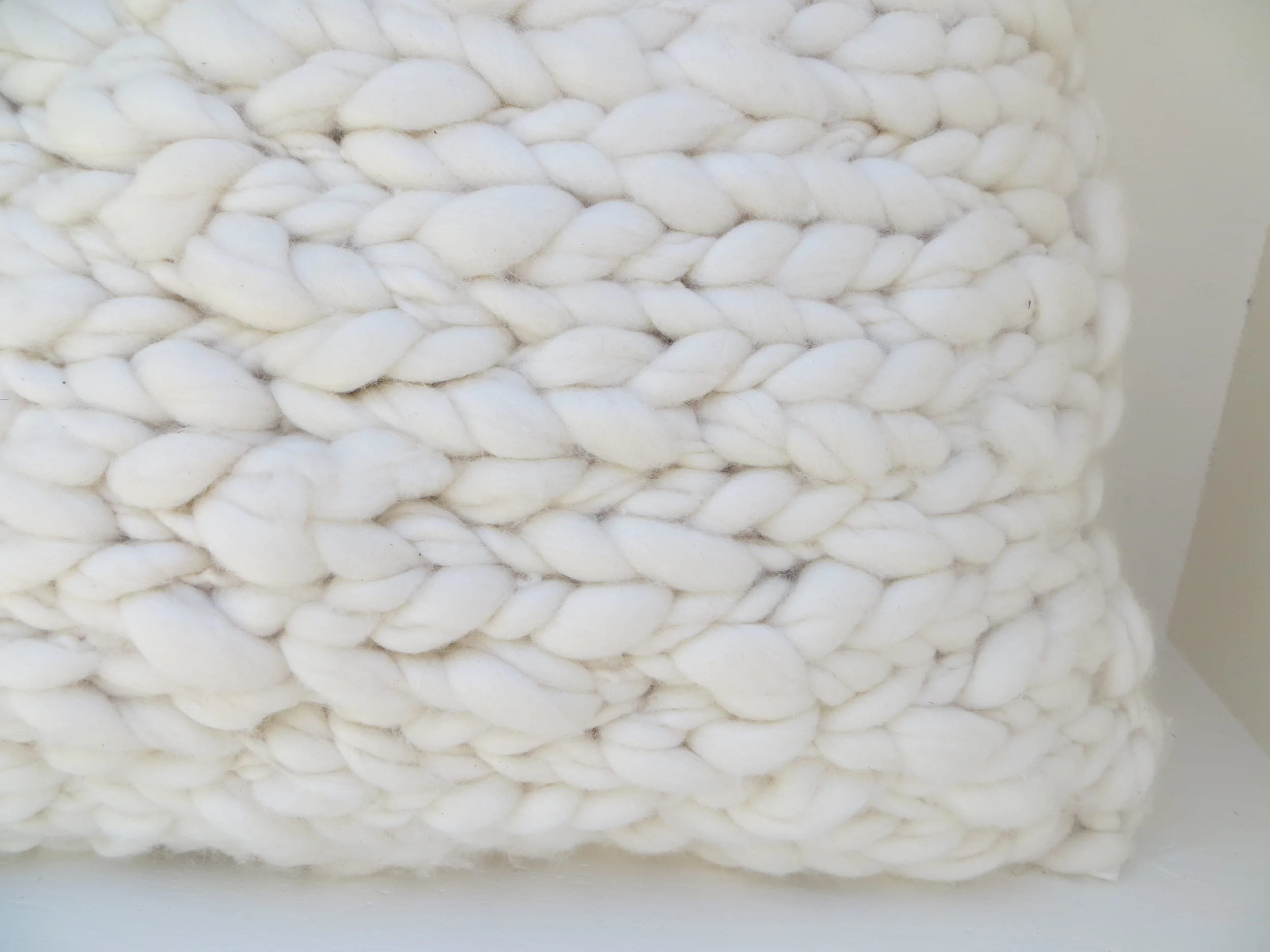 pehuen cloud pillow