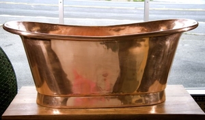 A Stunning copper tub