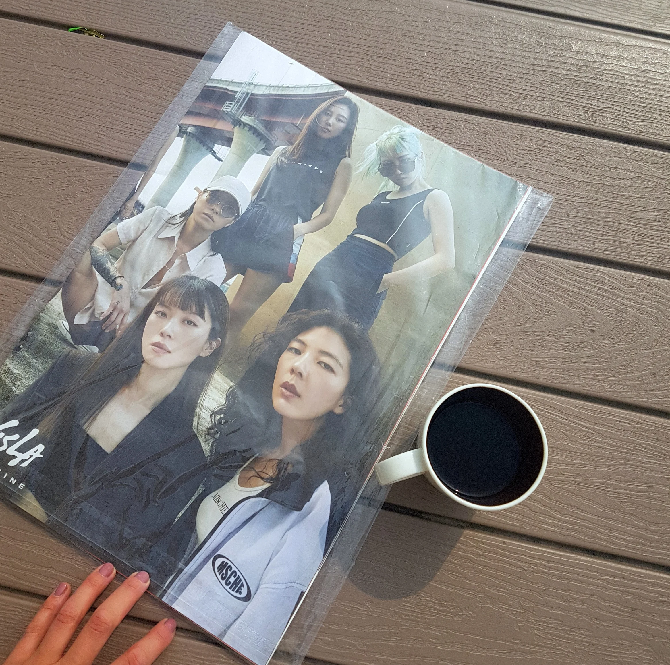 The brand new VISLA magazine.