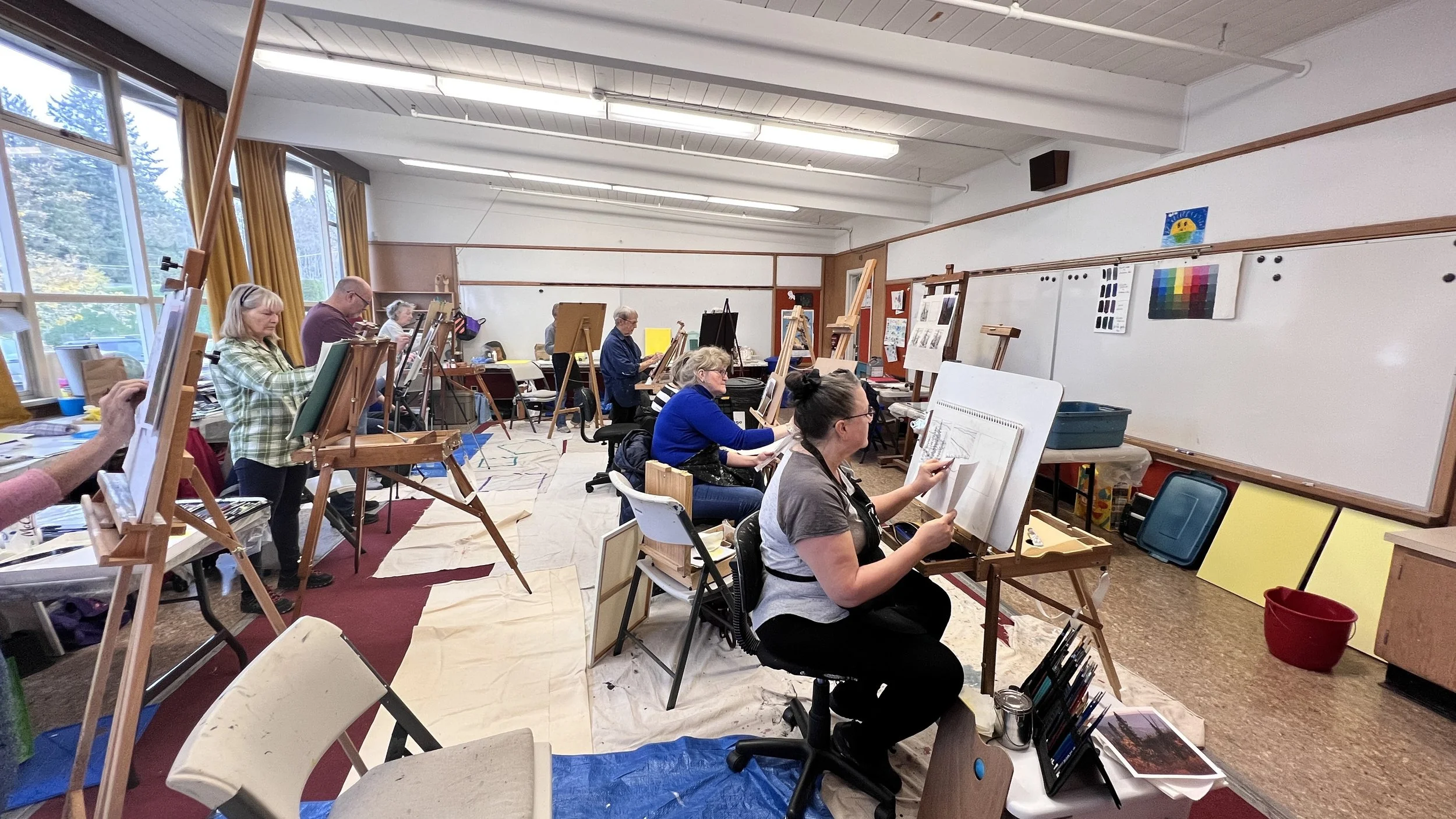 Oil painting workshop offering hands-on instruction in traditional and contemporary painting techniques for artists.