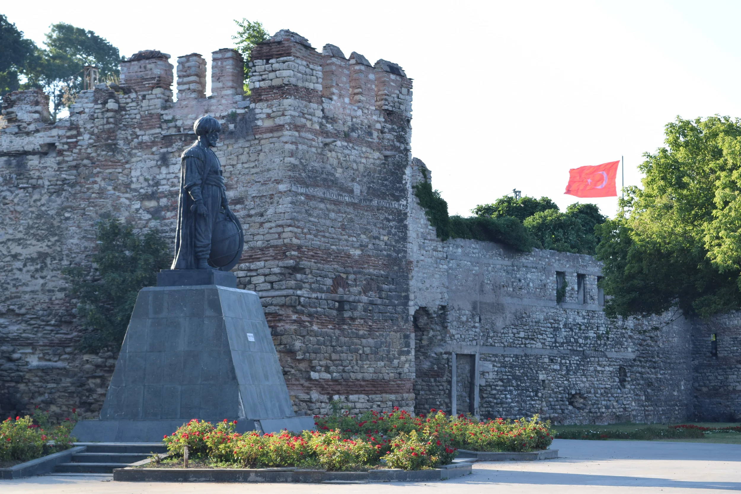 Statue of Turgut Reis