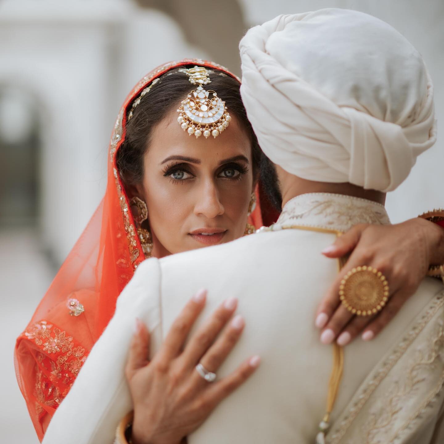 Ektaa &amp; Ish

Groom Outfit @lavanyalondon 
Bride outfit @sabyasachiofficial 
Jewellery @maalalondon 
Video @thewedding_filmmakers 
Turban @turban_maharajas 
.
.
.
.
.
#weddingdress #asianbride #indianwedding #sikhwedding #bridetobride #sikhanddrea