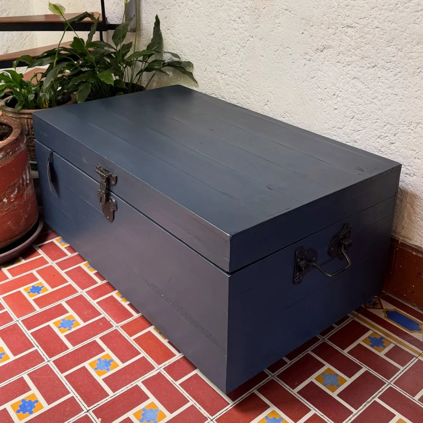 🔥 Promociones Bomba 🔥

El complemento perfecto para organizar y decorar cualquier espacio.

🪵 Arc&oacute;n Retro 1 Tapa
📏 120 x 50 x 58 cm

💰 Precio de lista: $10,800
🔥 40% de descuento
✅ Precio promocional: $6,480

Fabricado en madera s&oacute