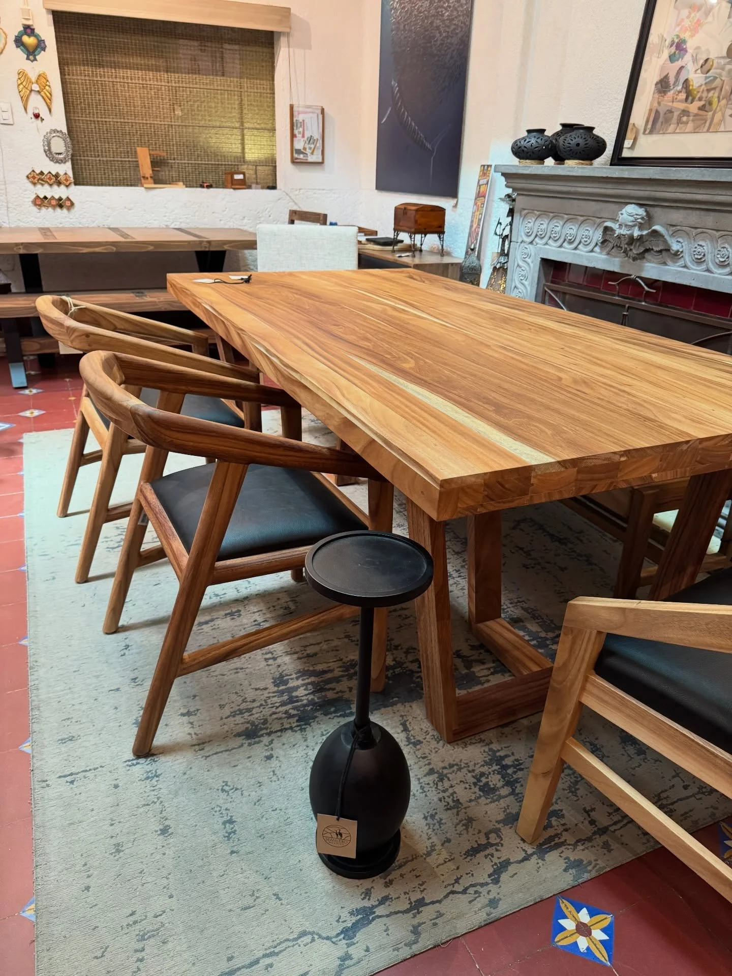 Muebles de Madera S&oacute;lida fabricados en M&eacute;xico.
Aprovecha que toda la tienda tiene 15% de descuento y muebles selectos con hasta 40%. Promociones v&aacute;lidas en showroom Condesa y tienda en l&iacute;nea 🔥

Promociones v&aacute;lidas 