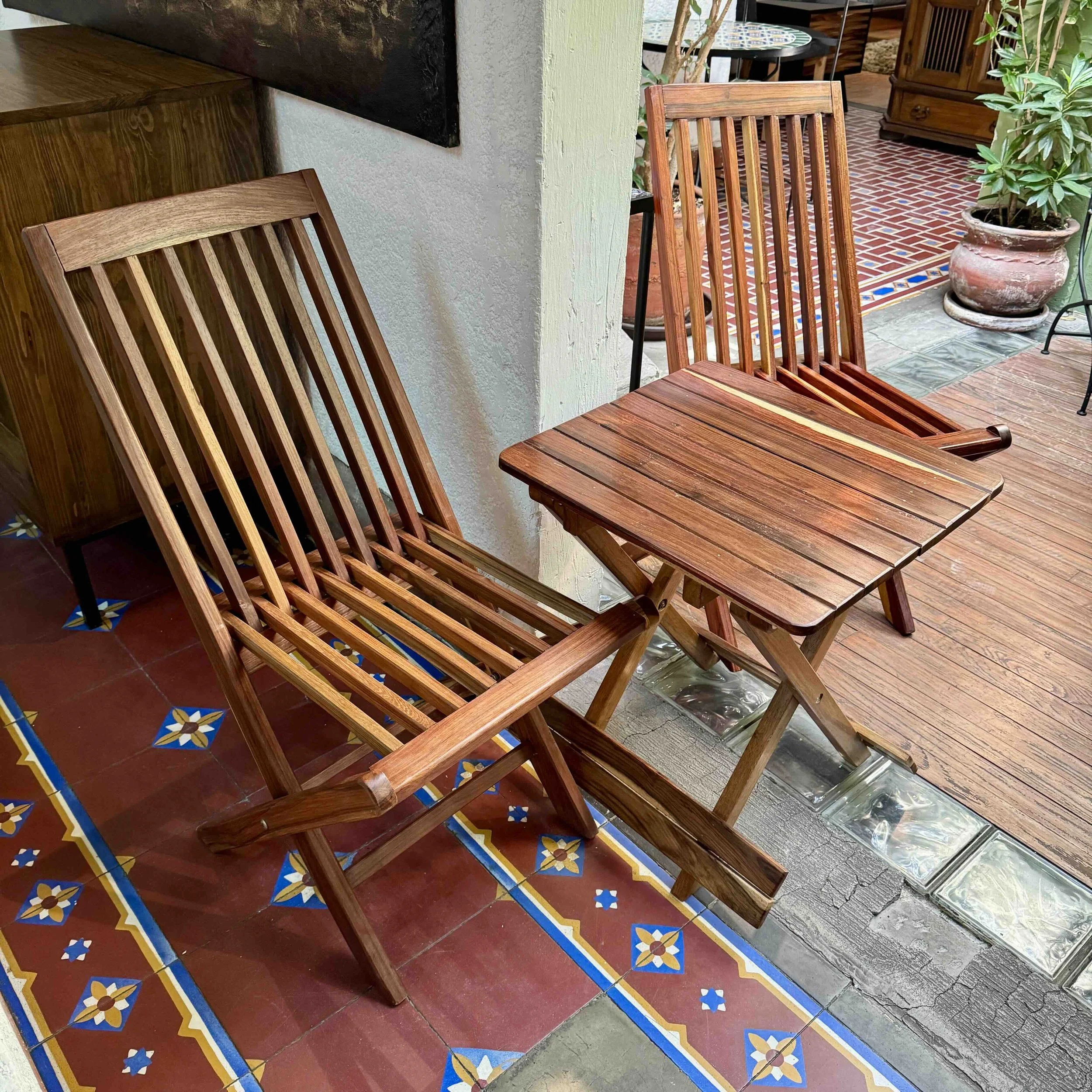 Mesitas Set Granadillo 5.jpg