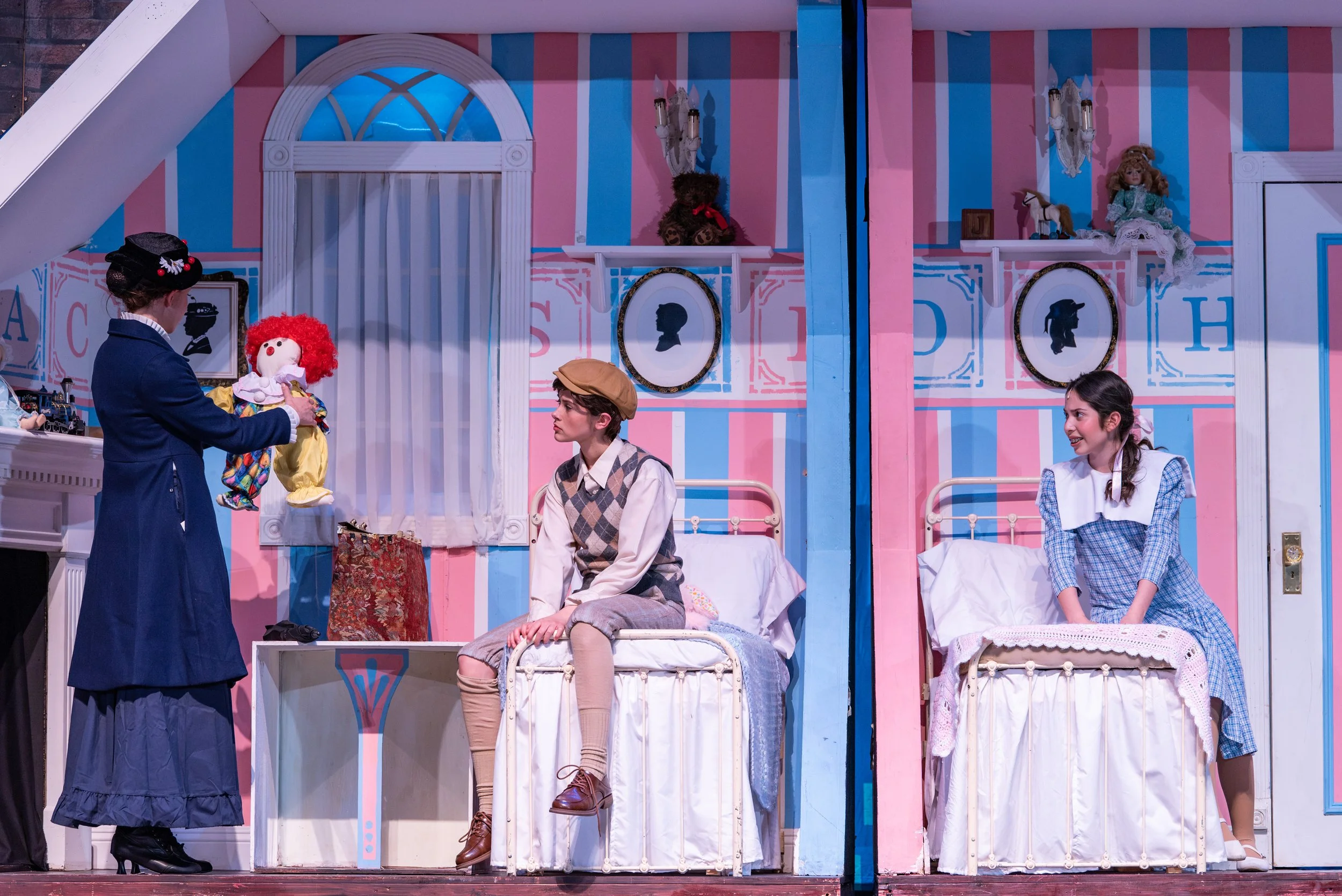 Poppins-2007.jpg