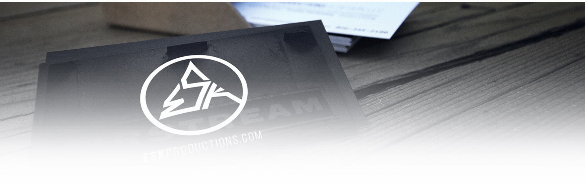 Header02.jpg