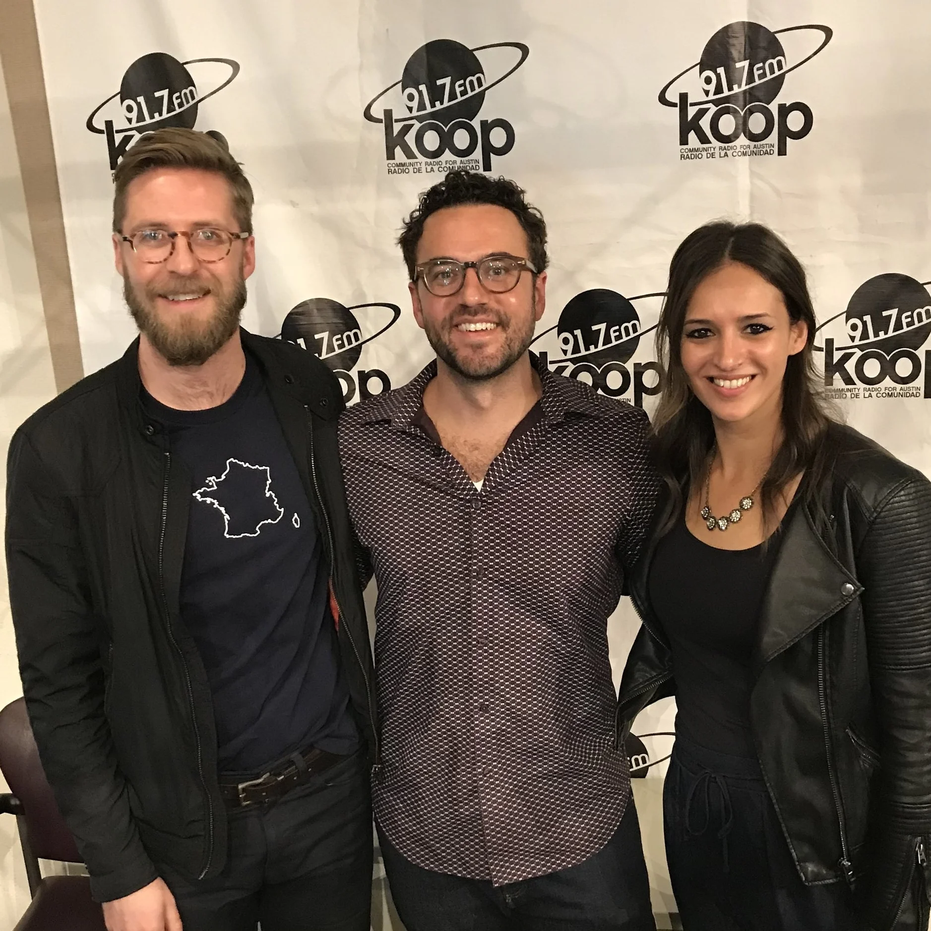 Special Thanksgiving Call-In Show!