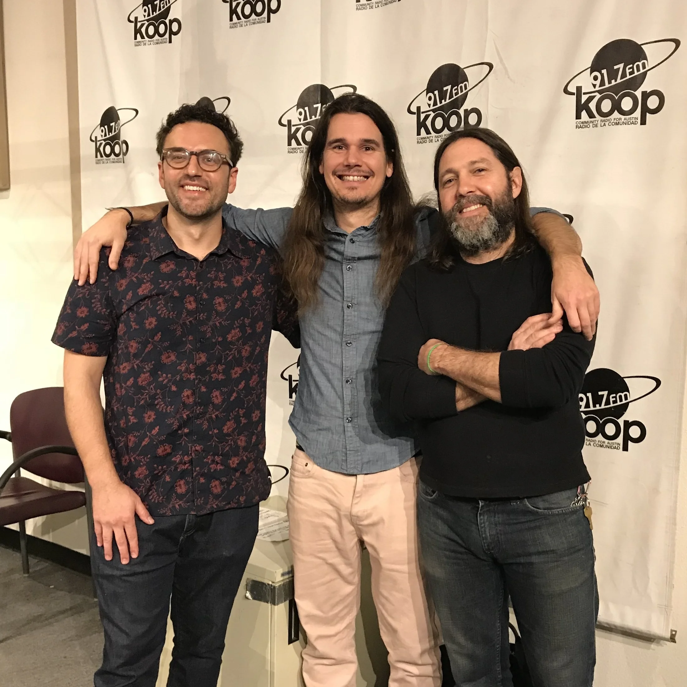 A Wine Bar with Style: Aviary Wine and Kitchen