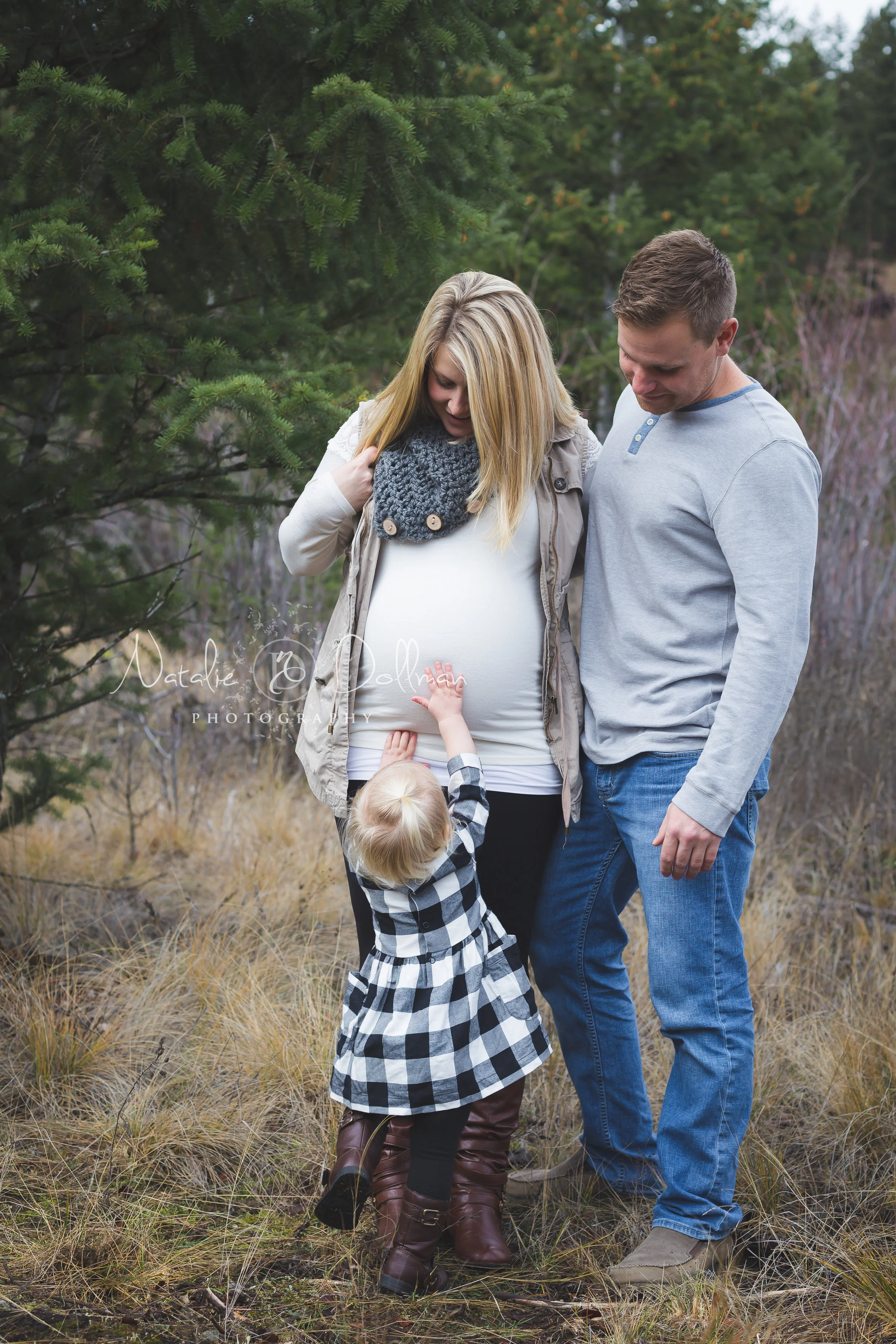 HolidayMiniWatersSneak-2.jpg