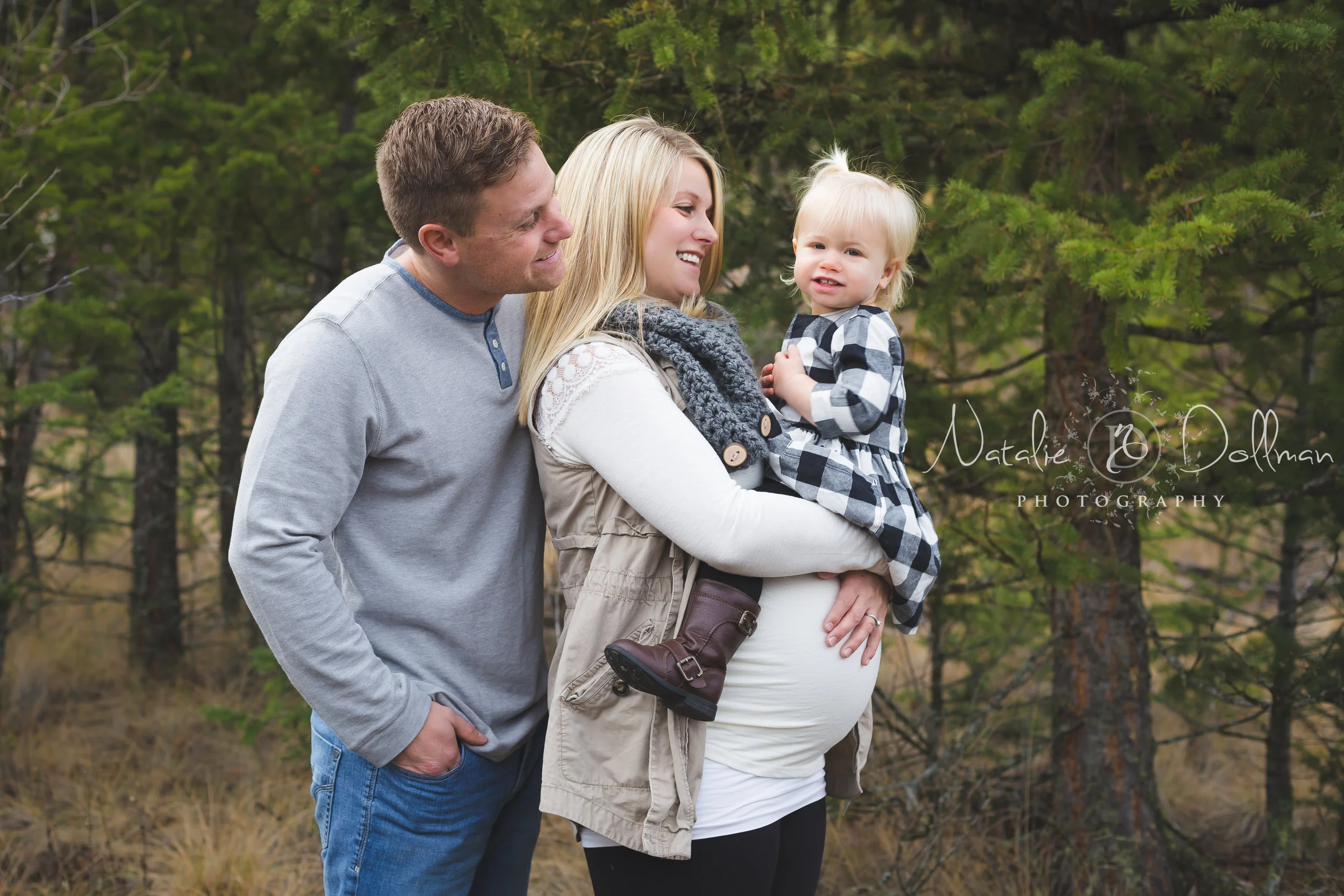 HolidayMiniWatersSneak-3.jpg
