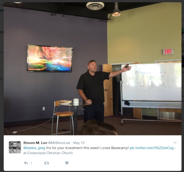 My group pic at Crossroads didn't turn out but thank God for church planter Steven Lee who tweeted one of my only visual records of the event. Check Steve's work out in the DC area . Some great things are going on there.