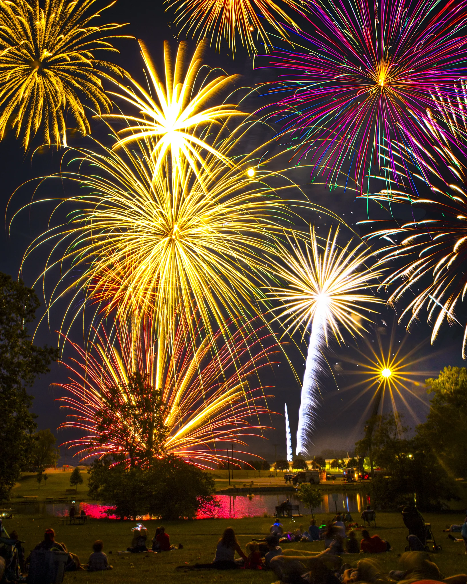 WEB_Fireworks_Final_01.jpg