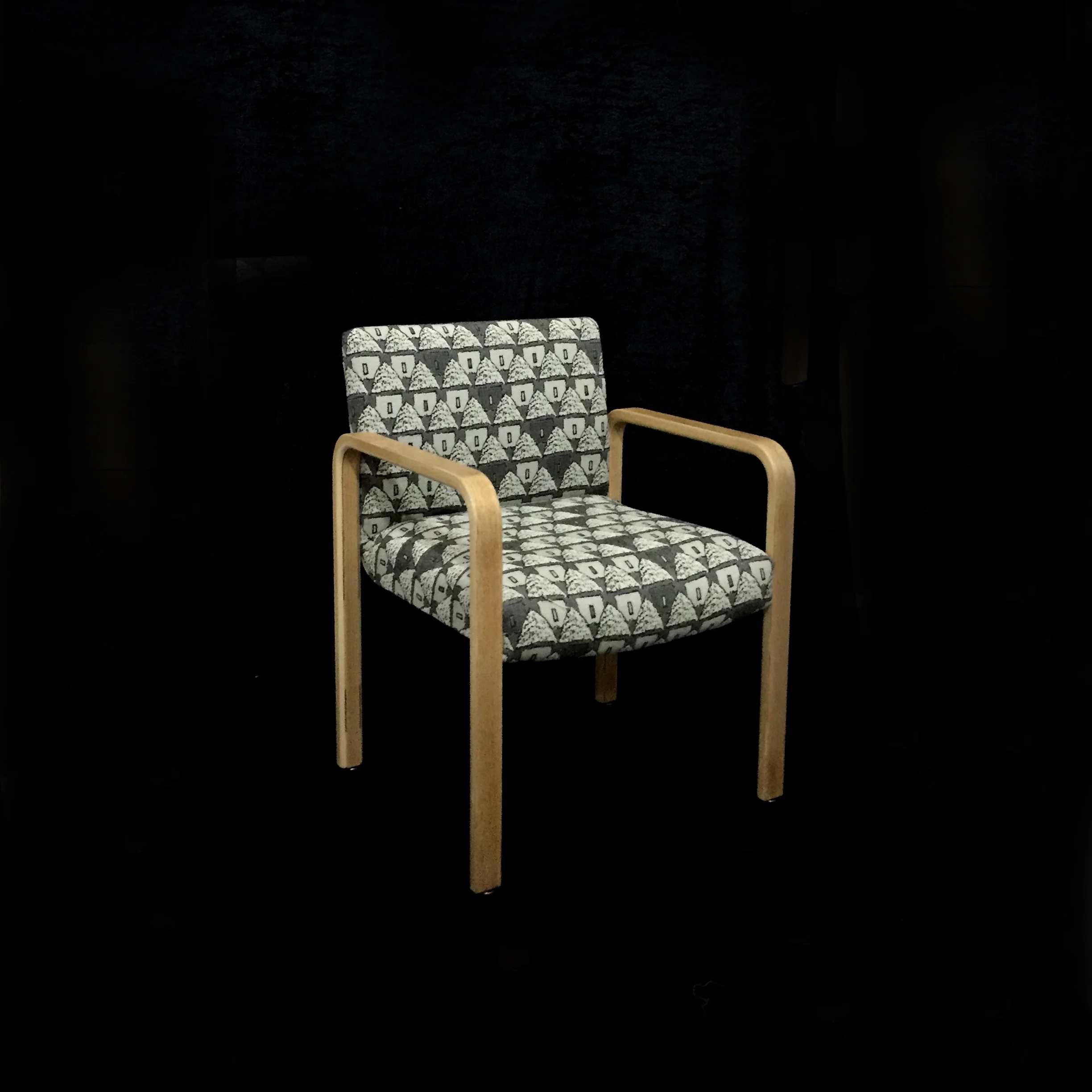 Chair - 1.JPG