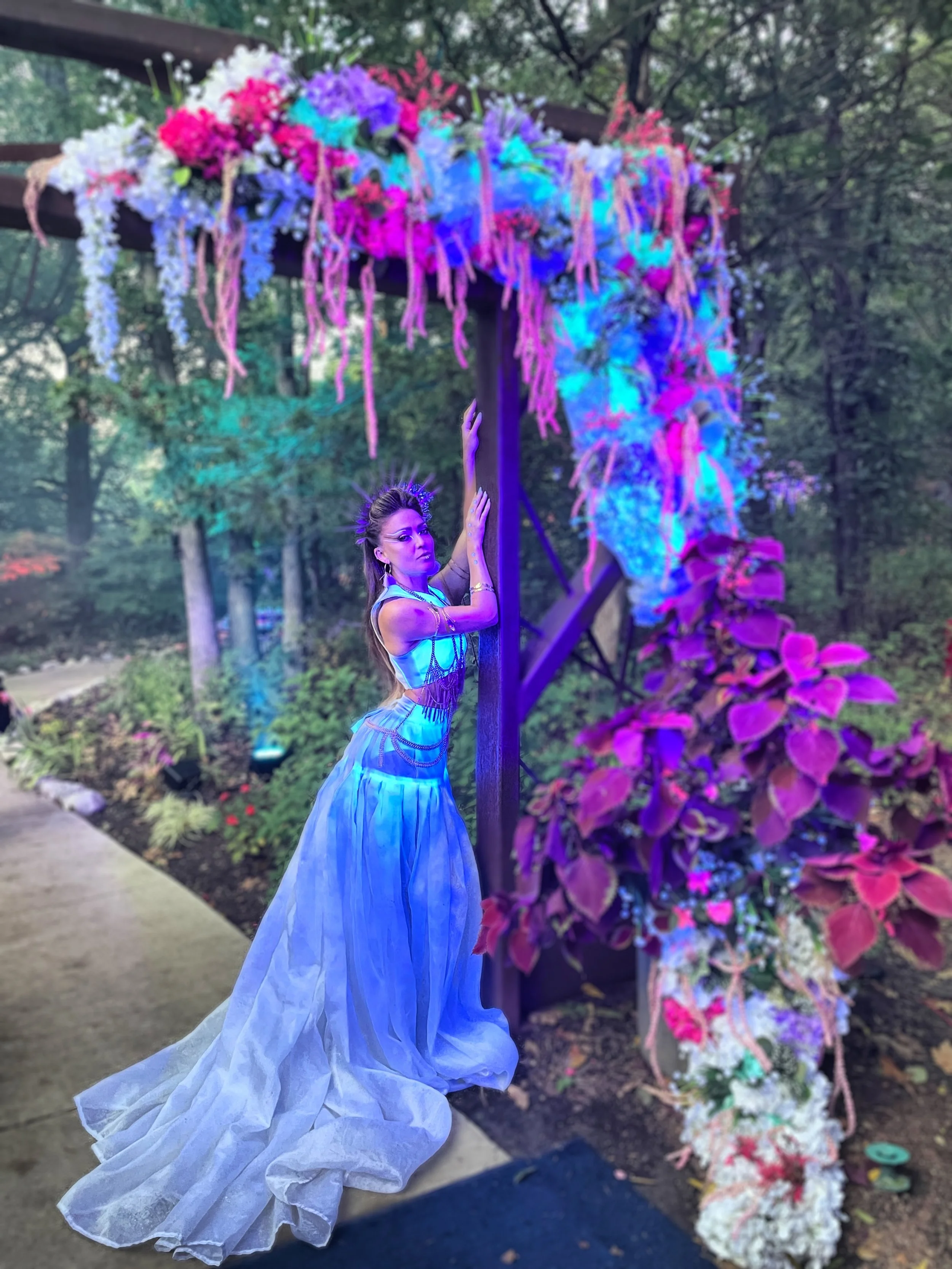 Facetune_19-09-2023-22-10-17 copy.jpg