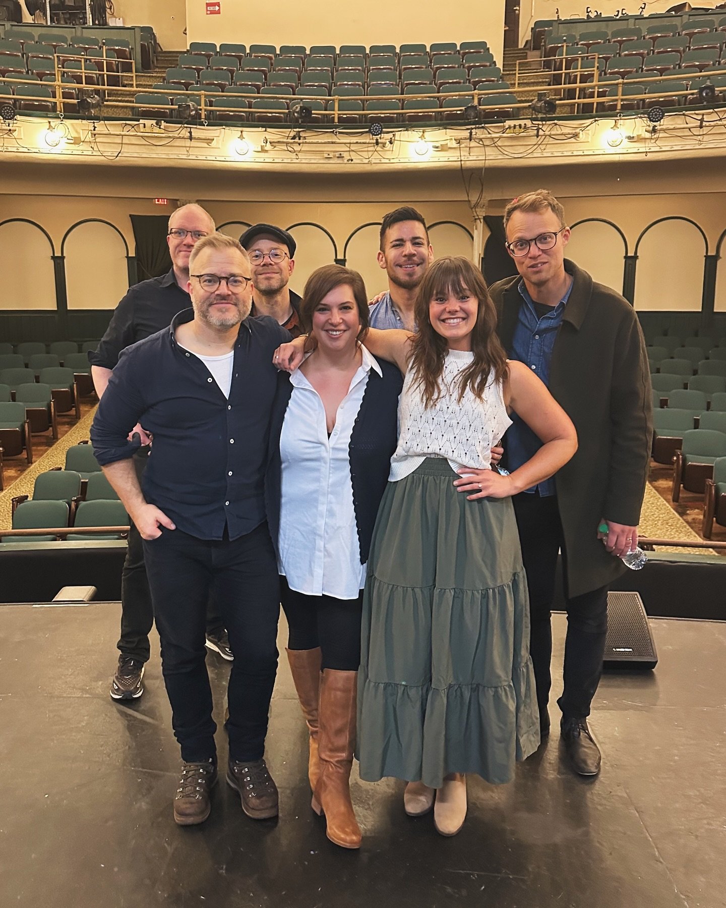 Tour life so far 😍🙌🏻✨👏🏻🎃

We *loved* our time in Cedar Falls working with @unisuzukischool and @mycfct &mdash; such a beautiful stage at the Oster Regent Theatre! 

Monday and Tuesday were free days in Minneapolis &mdash; we took the guys to th