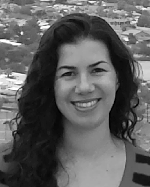 Roshanak Razmpour -Senior lab manager