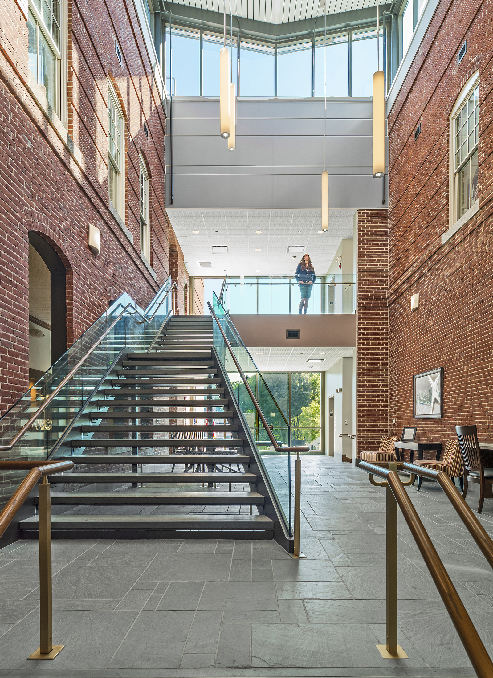 NATH_int_Atrium toward back_sm.jpg
