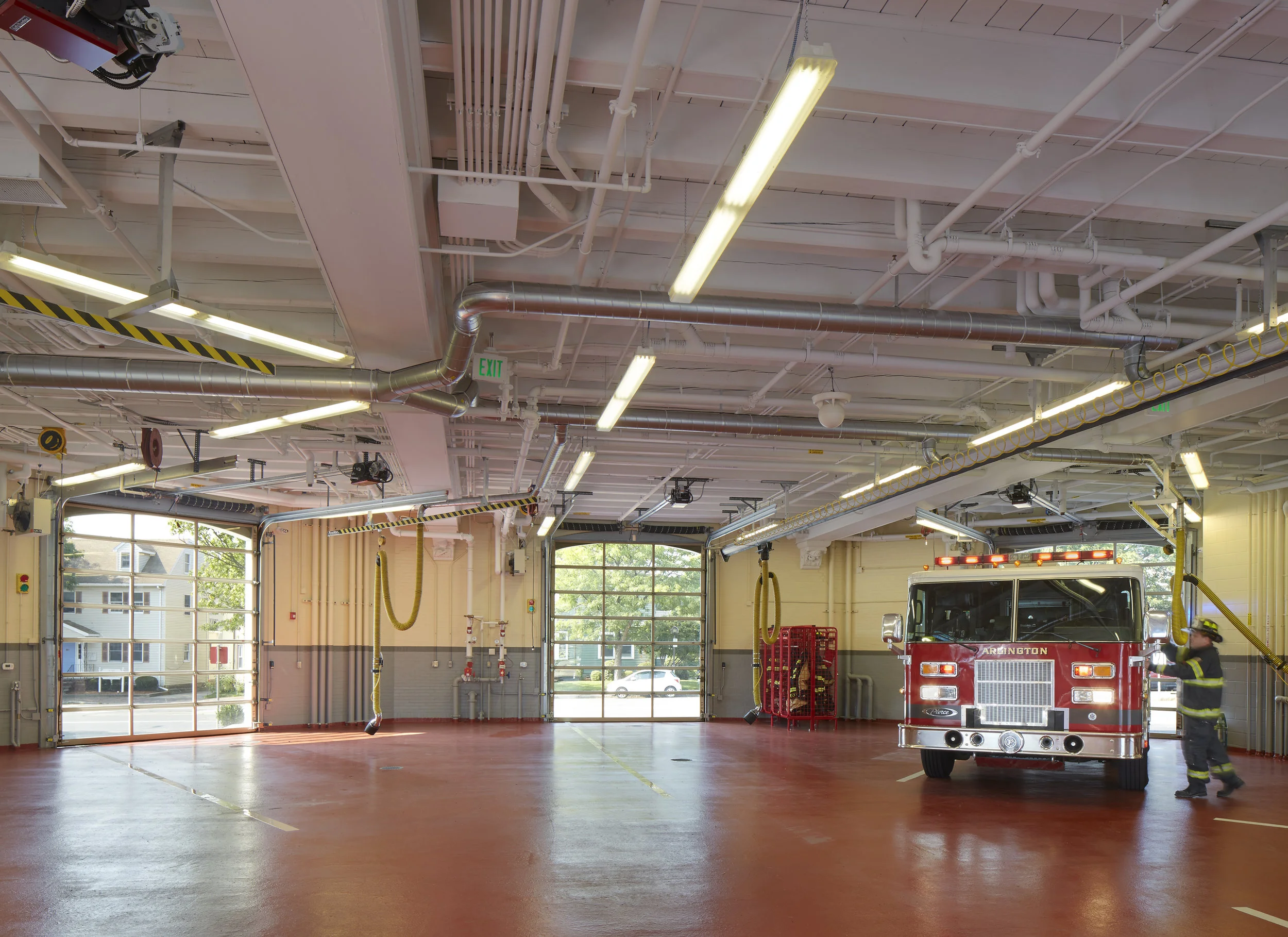 ArlCentralFS_int_app_floor_8854.jpg
