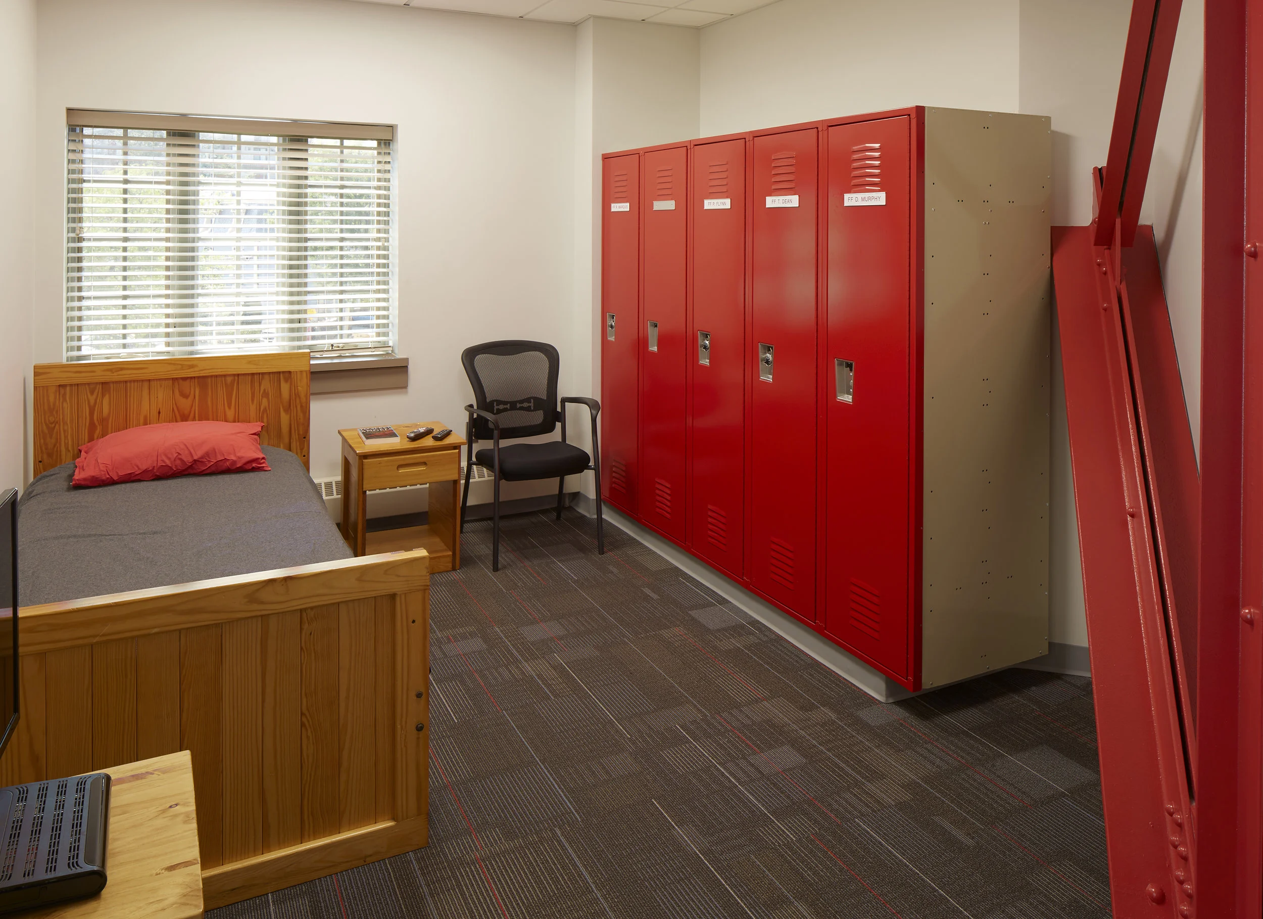 ArlCentralFS_int_dorm_9001.jpg