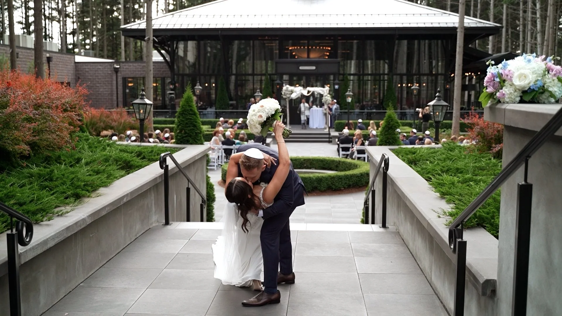 THE SIGNATURE COLLECTION